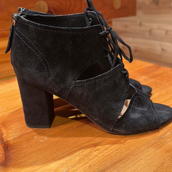 Franco Sarto “Gazella” Suede Open Toe Booties - Picture 2 of 6